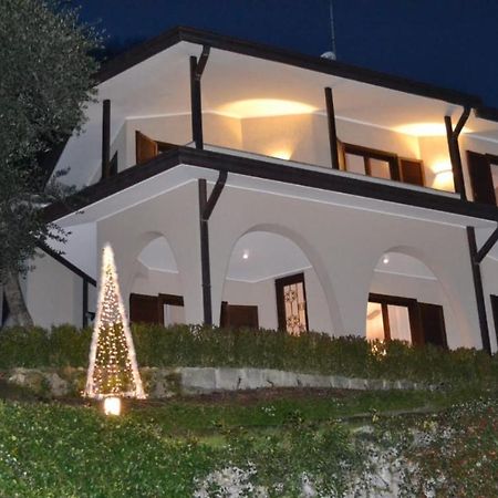 Le Grigne Guesthouse - The Garden Oliveto Lario Εξωτερικό φωτογραφία